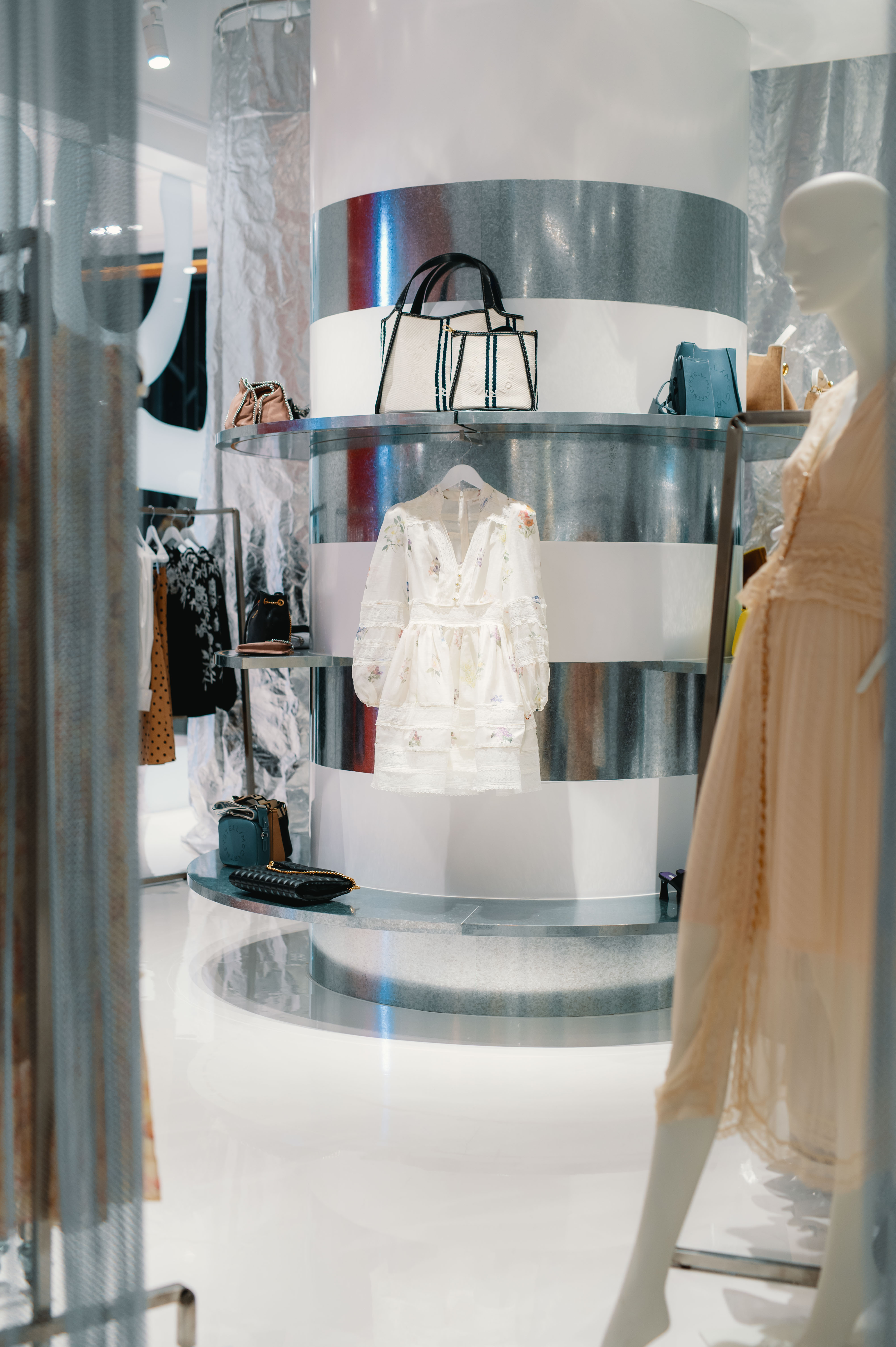 Club21_Shoppes at Four Seasons Place_kuala lumpur